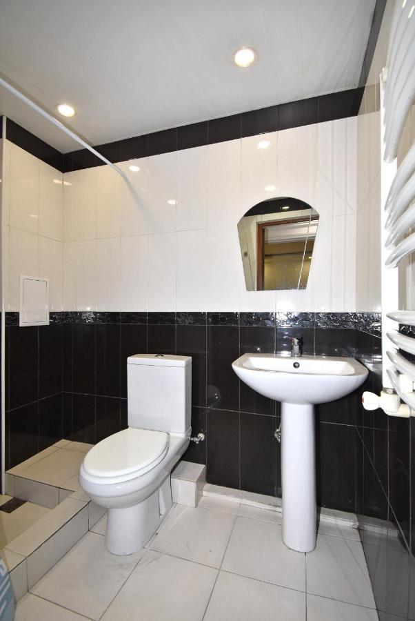 19Tumanyan Excellent Apartment In The Centre Of Capital Jerevan Eksteriør billede